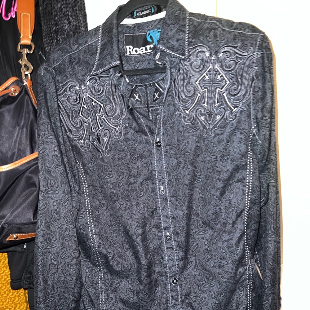 Roar Blue button down long sleeve